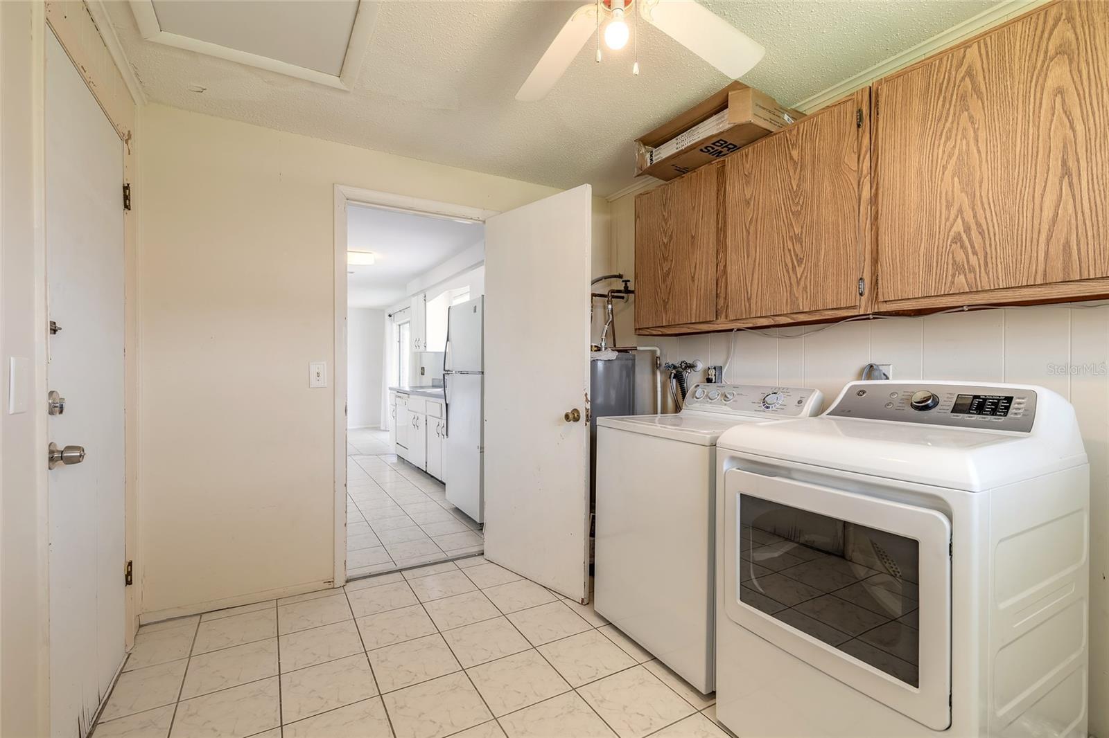 Image 20 of 39 For 809 27th Avenue