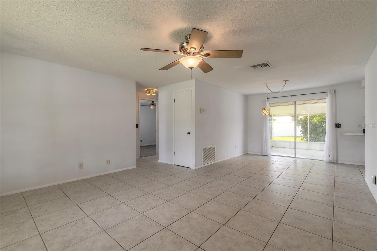 Image 3 of 39 For 809 27th Avenue