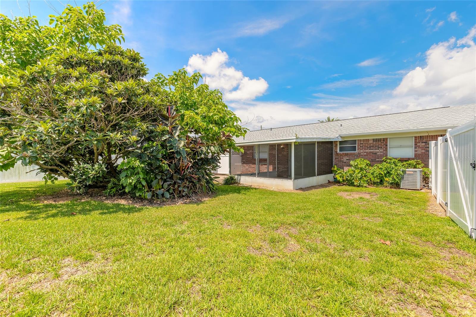 Image 30 of 39 For 809 27th Avenue