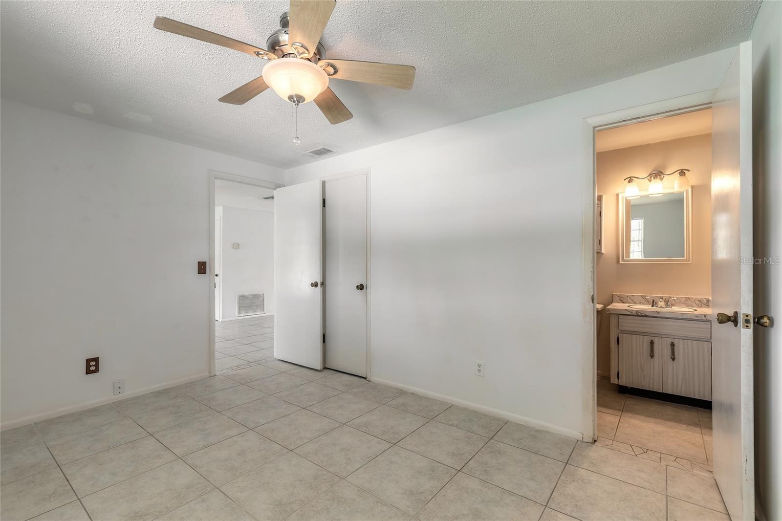 Image 6 of 39 For 809 27th Avenue