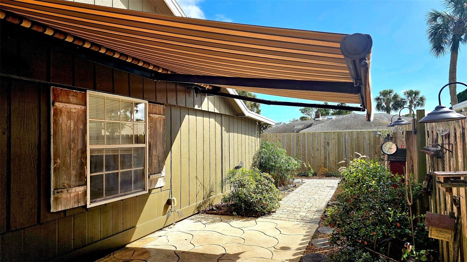 Image 41 of 49 For 45 Sandra Circle