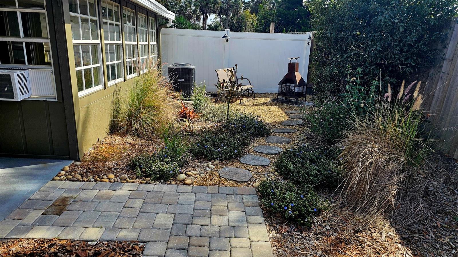 Image 9 of 49 For 45 Sandra Circle