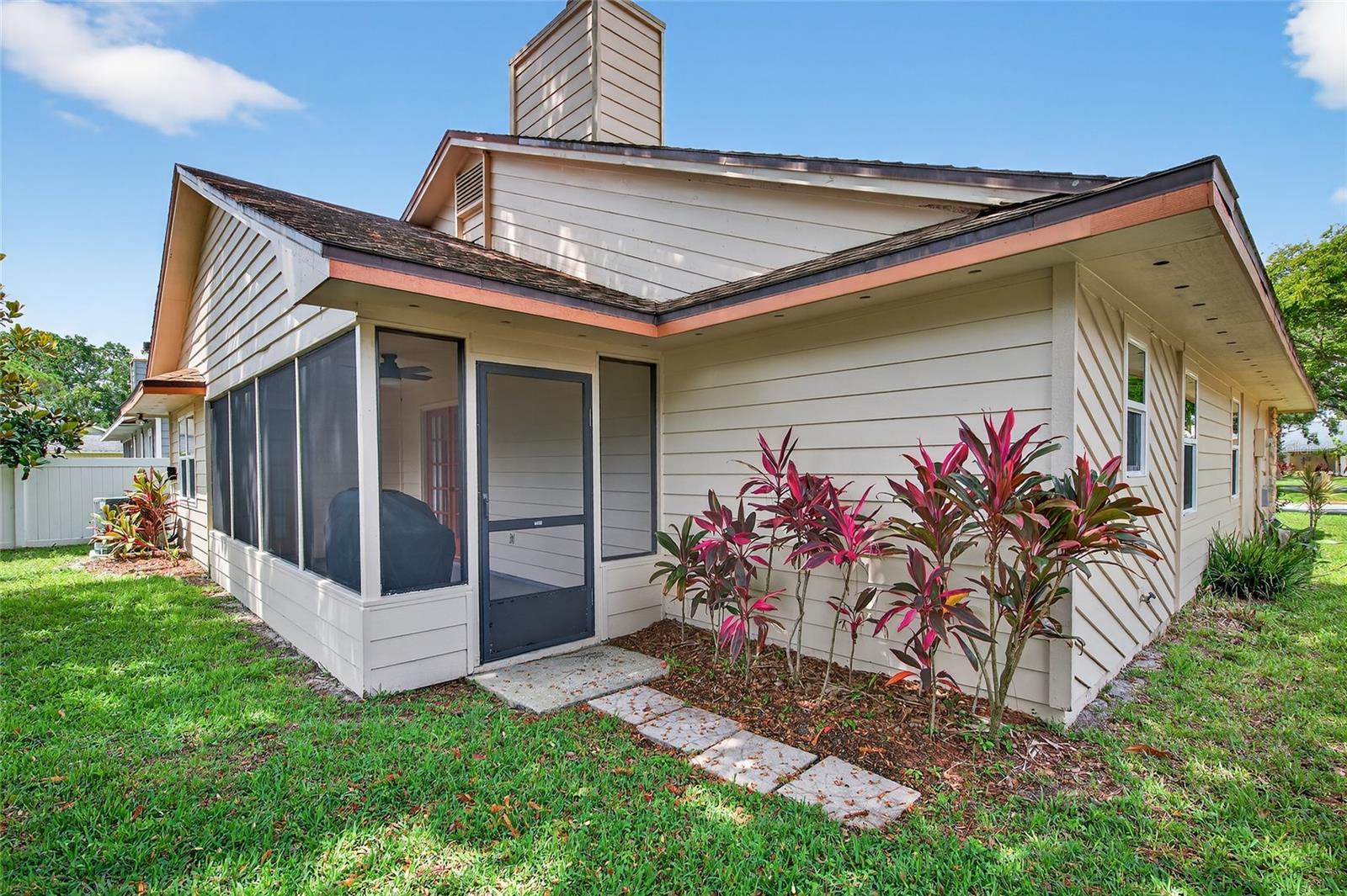 Image 2 of 26 For 144 Grebe Court
