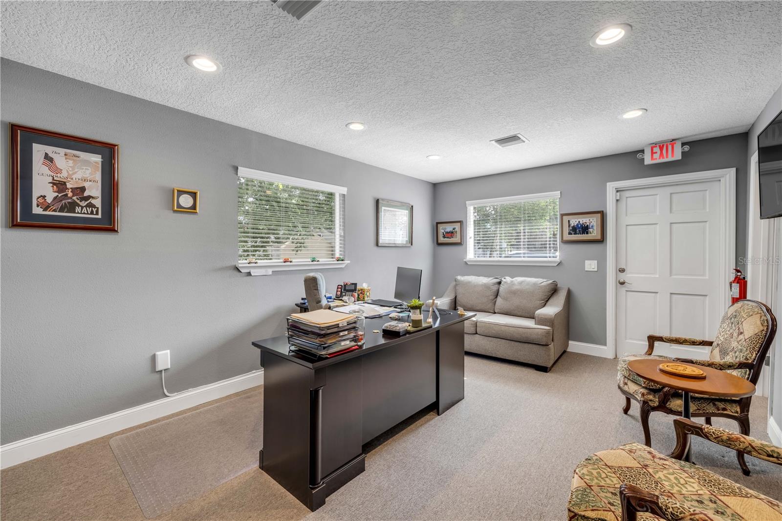 Image 12 of 35 For 240 Ridgewood Avenue