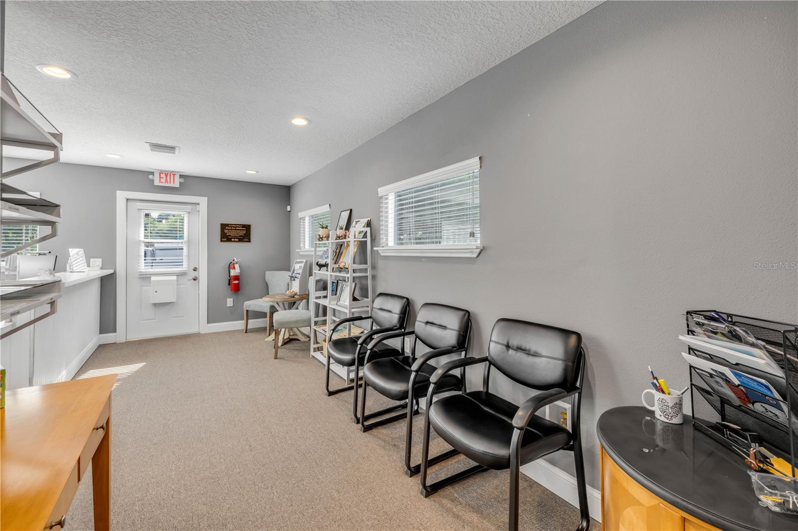 Image 7 of 35 For 240 Ridgewood Avenue
