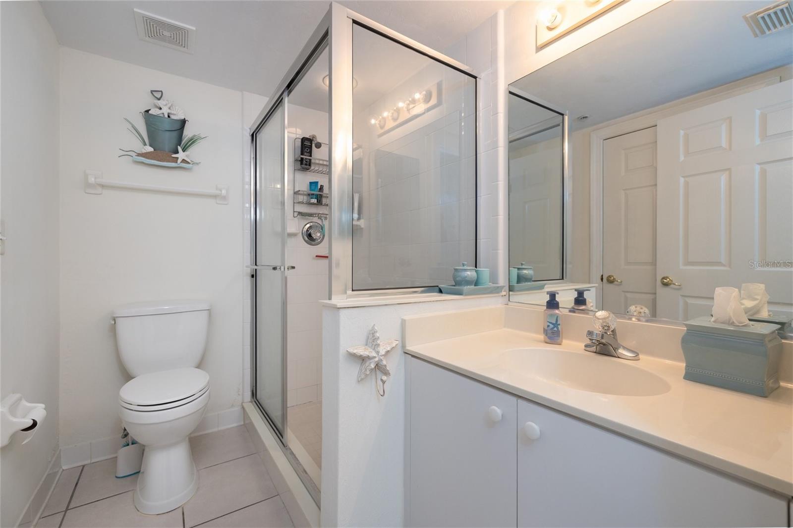 Image 21 of 67 For 426 Bouchelle Drive 101