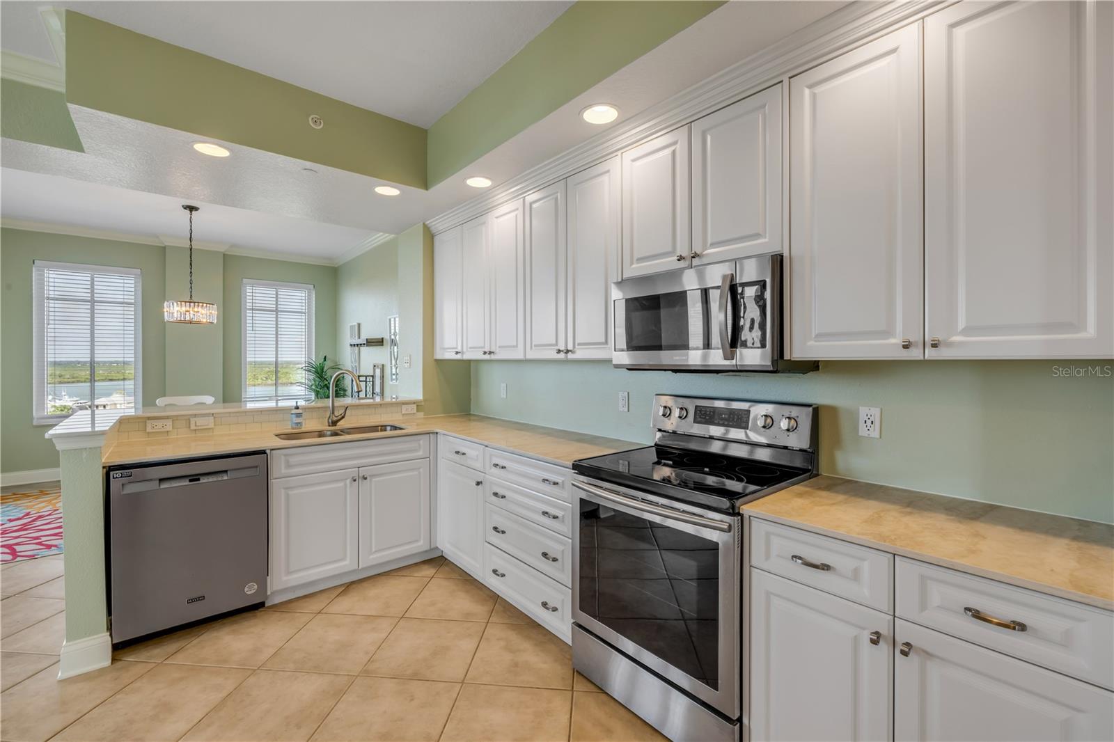 Image 44 of 66 For 265 Minorca Beach Way 801