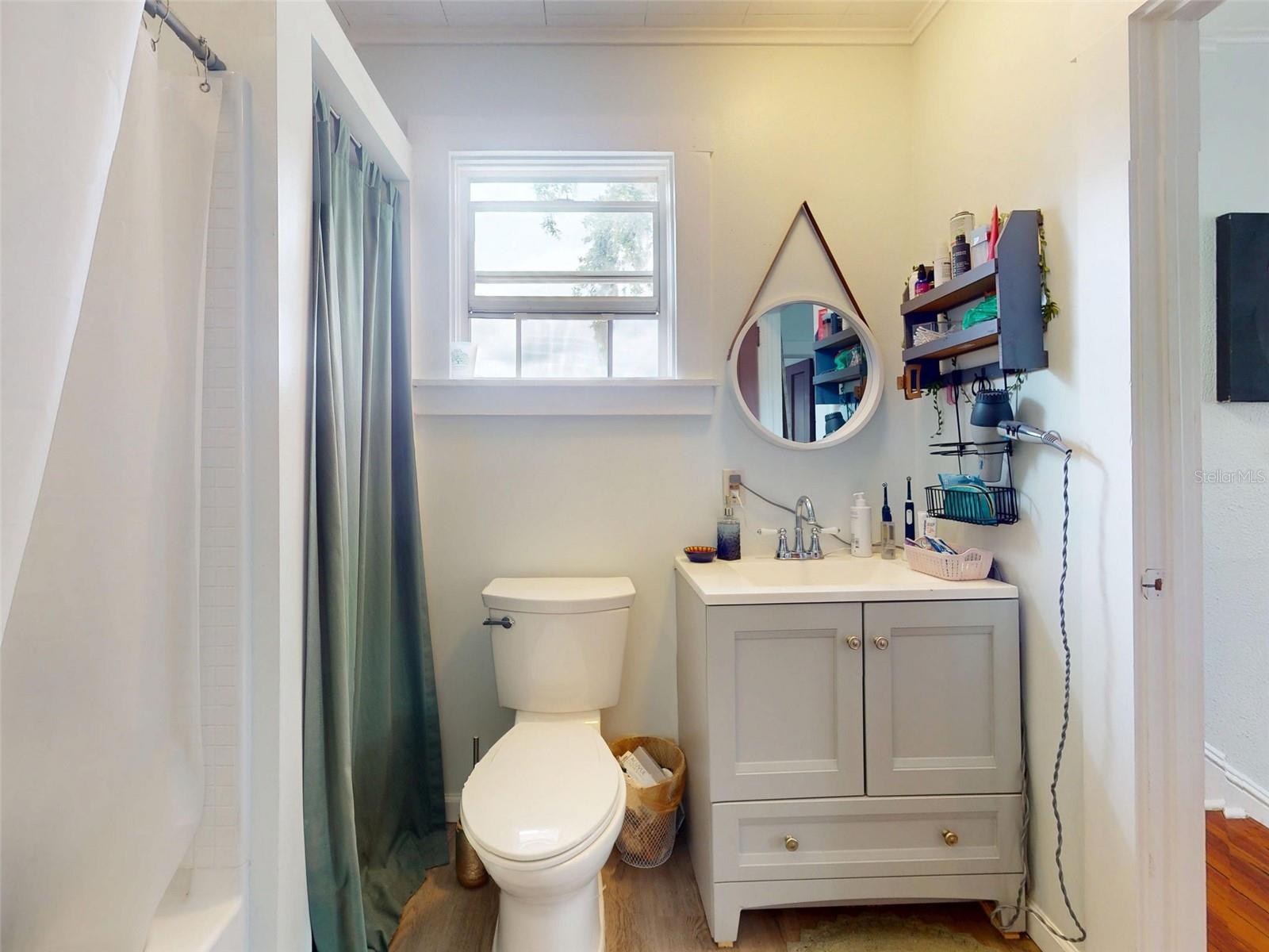 Image 40 of 68 For 628 Mulberry Street