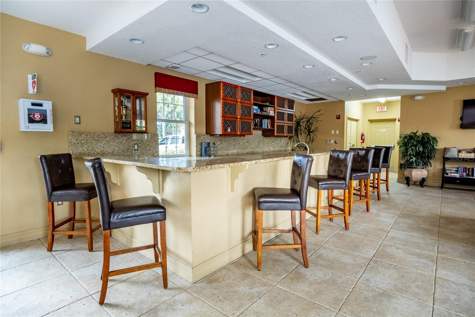 Image 32 of 40 For 5300 Atlantic Avenue 7-302