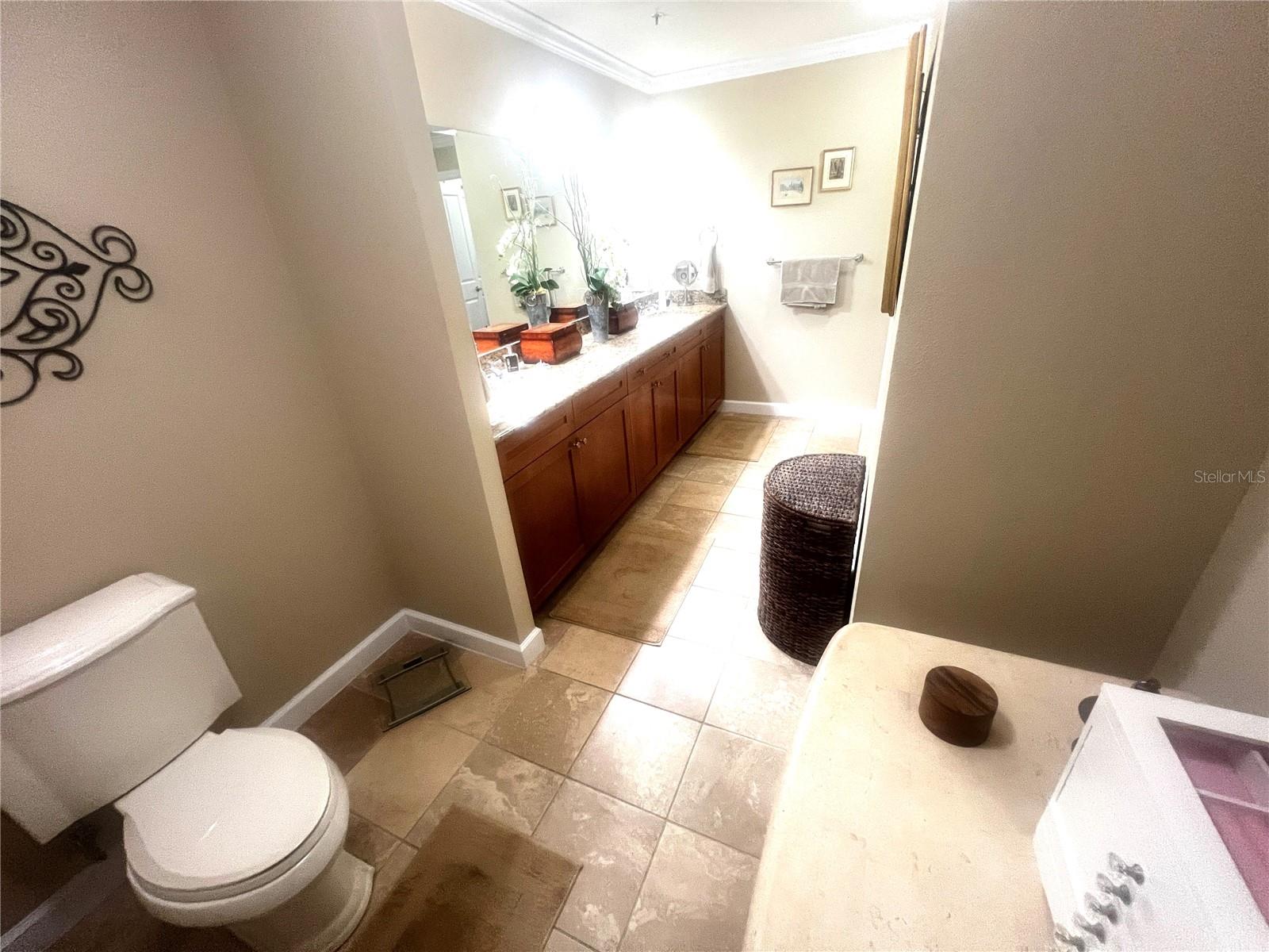 Image 11 of 47 For 630 Vassar Street 2301