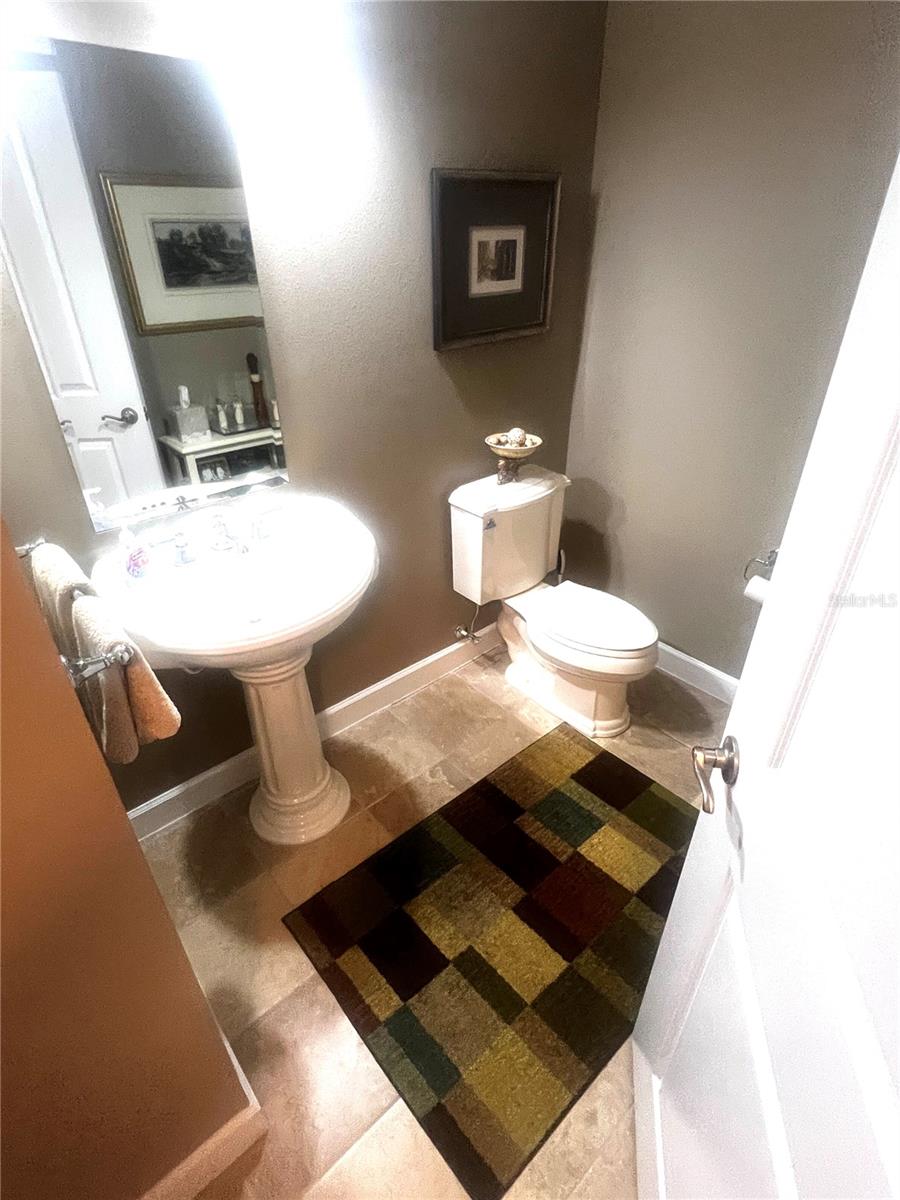 Image 17 of 47 For 630 Vassar Street 2301