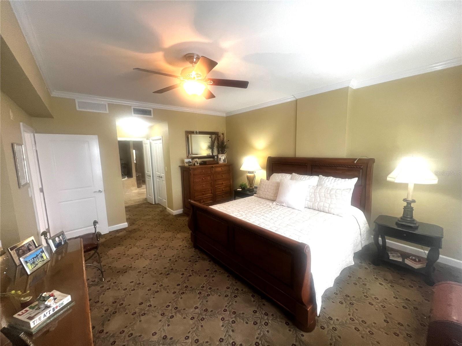 Image 6 of 47 For 630 Vassar Street 2301
