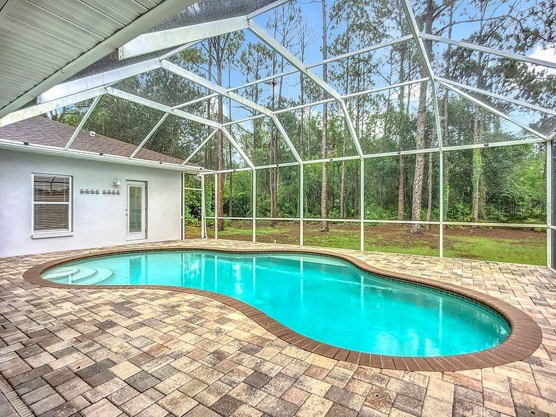 Image 3 of 39 For 1103 Woodview Way