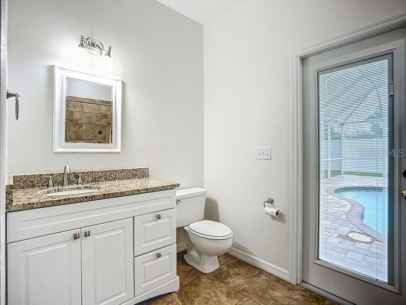 Image 31 of 39 For 1103 Woodview Way