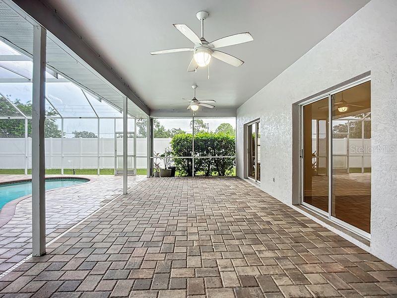 Image 7 of 39 For 1103 Woodview Way
