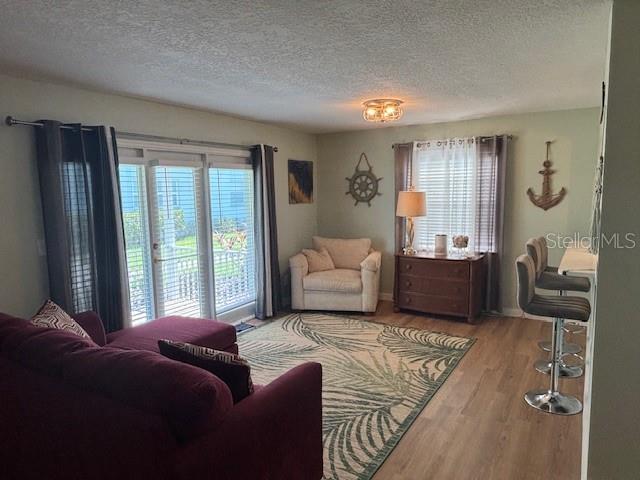 Image 5 of 28 For 3340 Key Dr.  B1