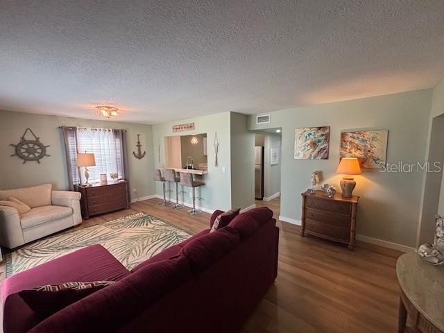 Image 6 of 28 For 3340 Key Dr.  B1