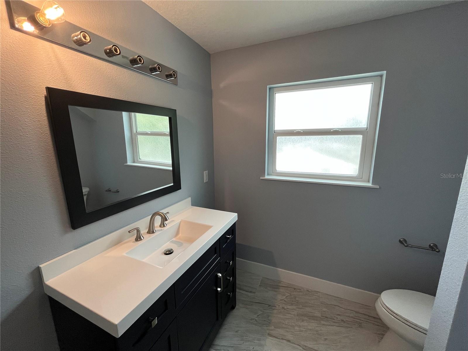 Image 36 of 66 For 119 Dixwood Avenue