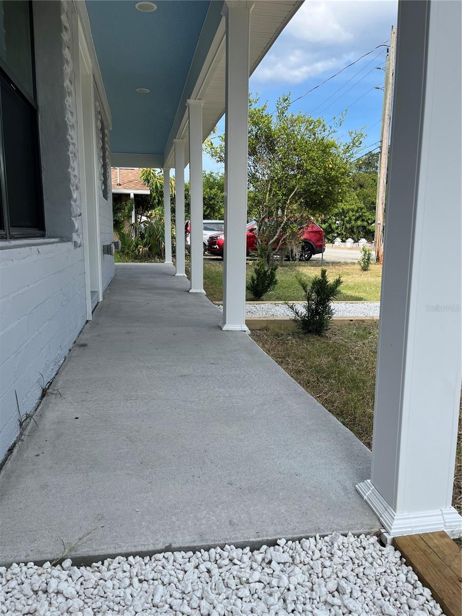 Image 6 of 66 For 119 Dixwood Avenue
