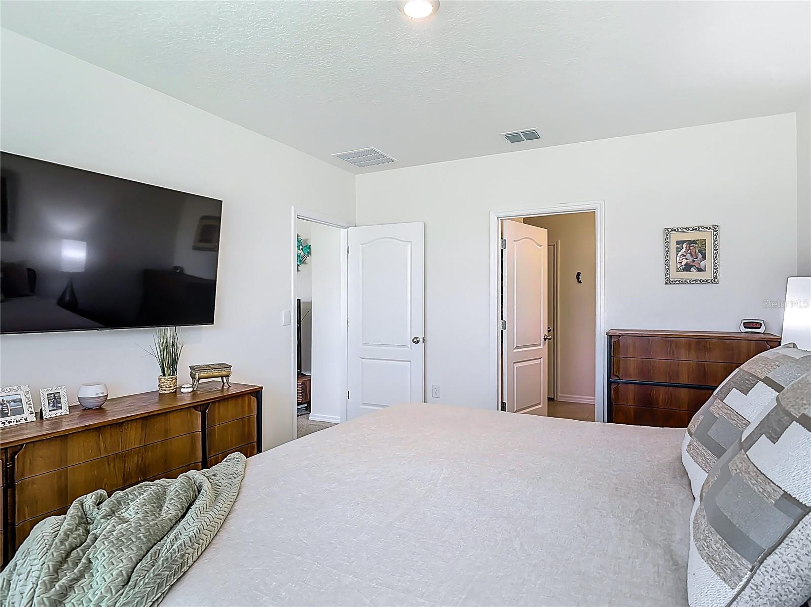 Image 31 of 47 For 3211 Silas Drive