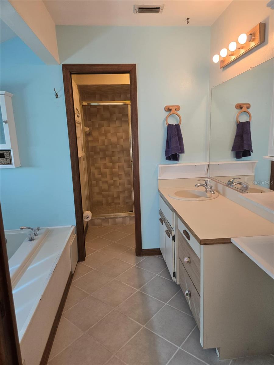Image 6 of 9 For 2941 Queen Palm Drive
