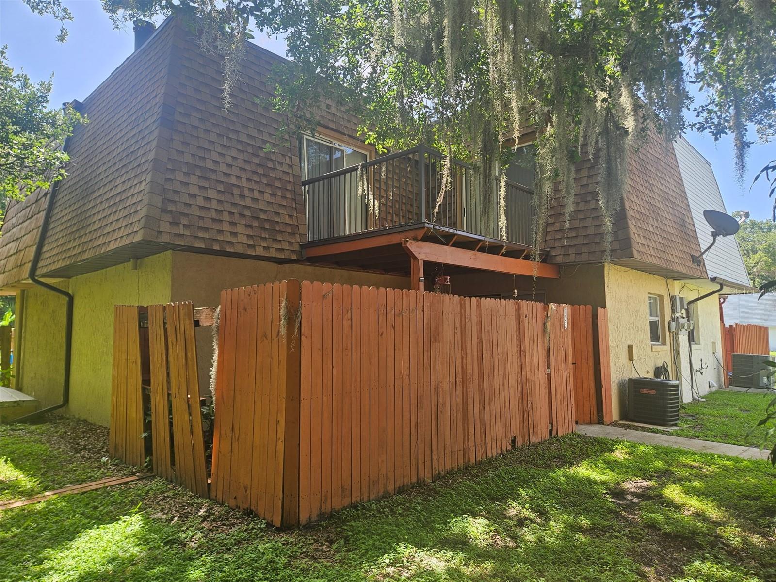 Listing Details for 103 Springwood Square, PORT ORANGE, FL 32129