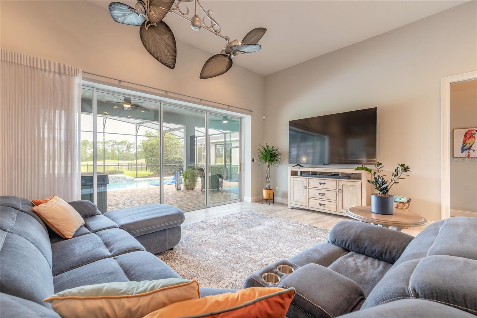 Image 45 of 64 For 2931 Bella Flore Terrace