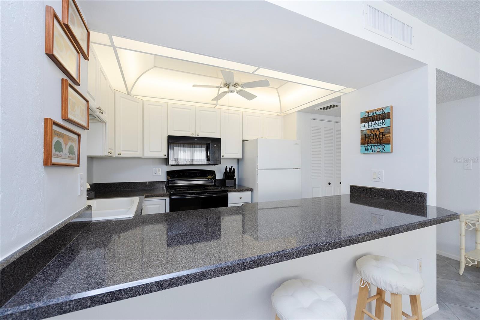 Image 36 of 42 For 2987 Atlantic Avenue J020