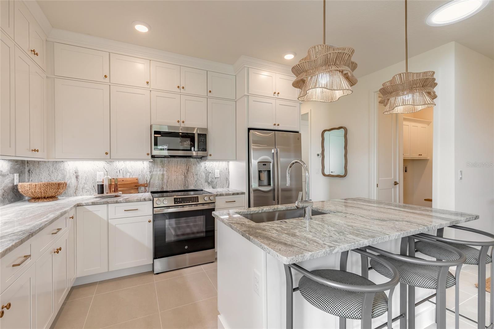 Image 11 of 30 For 3053 Isles Way