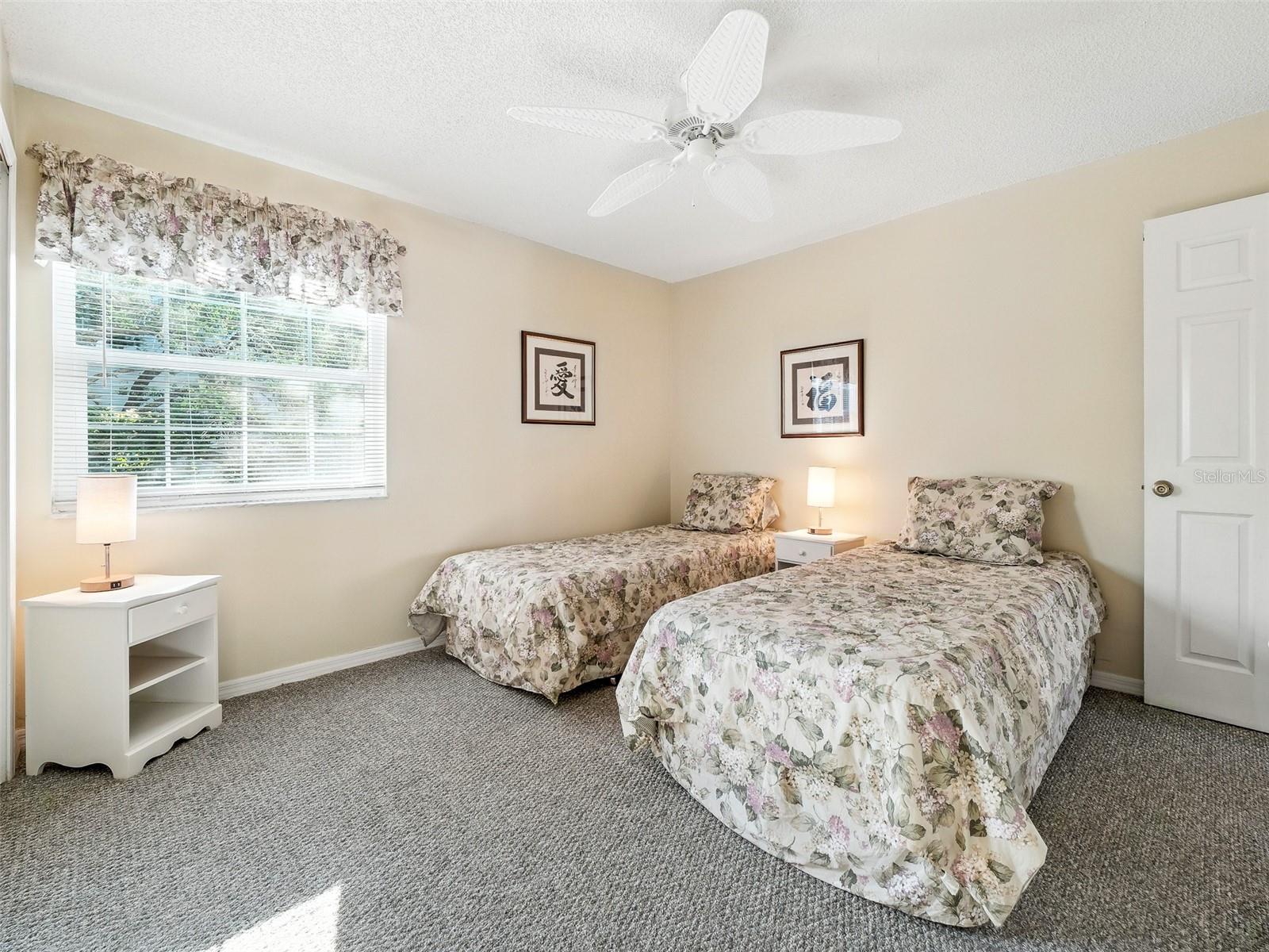 Image 17 of 64 For 858 Baybreeze Way 68c