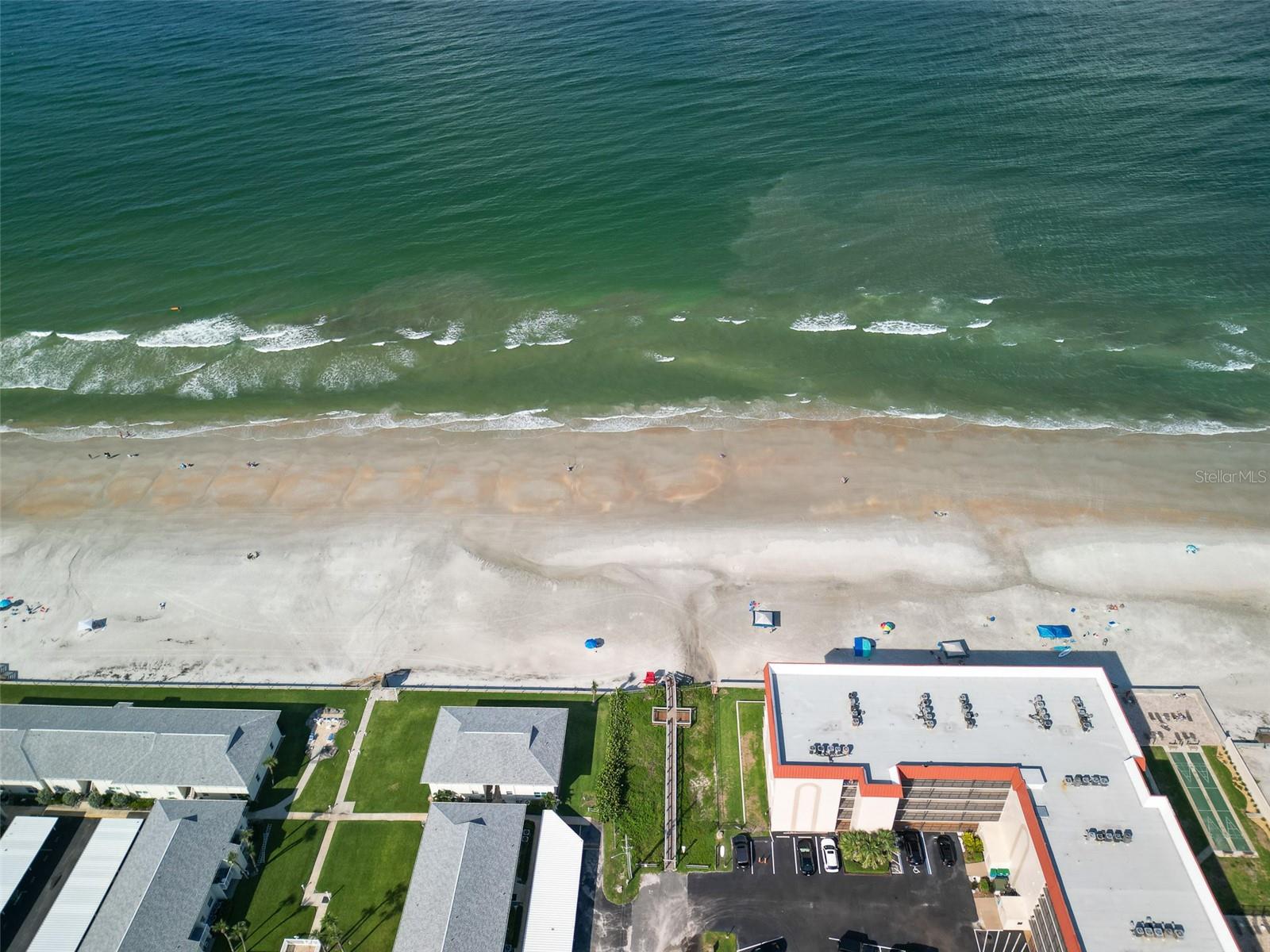 Image 36 of 64 For 858 Baybreeze Way 68c