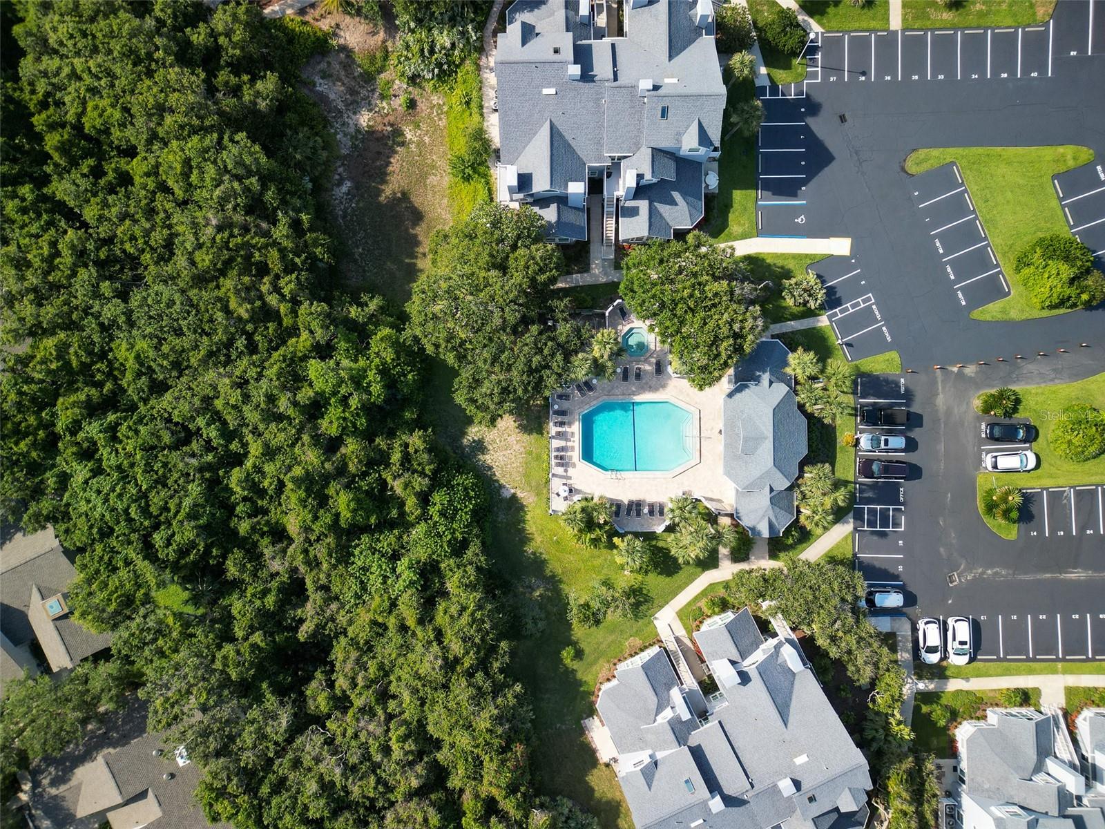 Image 38 of 64 For 858 Baybreeze Way 68c