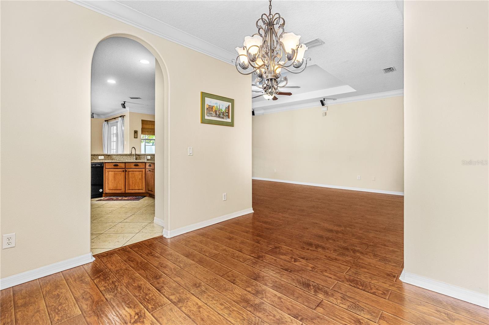 Image 15 of 43 For 3859 Calliope Avenue