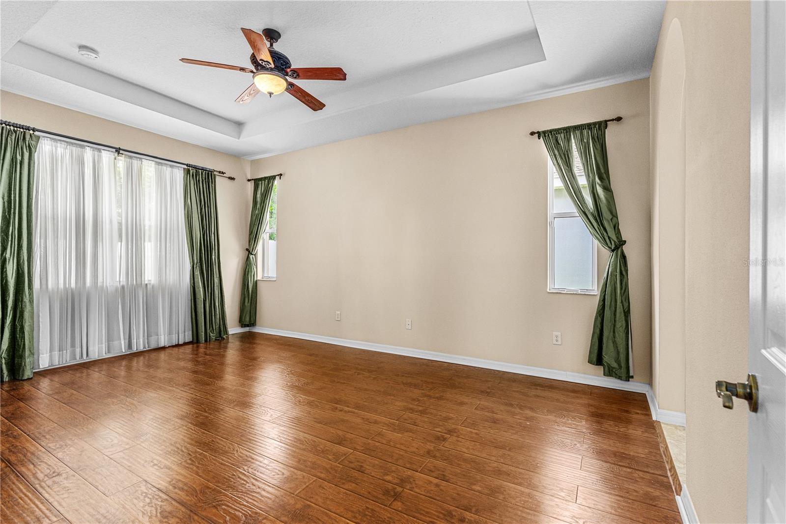 Image 22 of 43 For 3859 Calliope Avenue