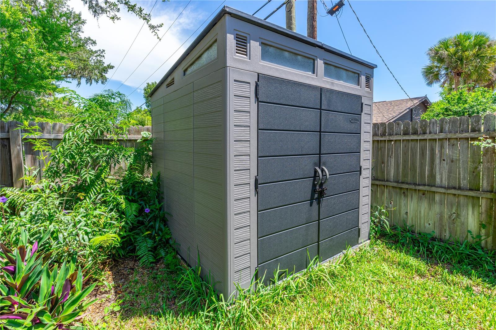 Image 11 of 36 For 2031 Mike Street