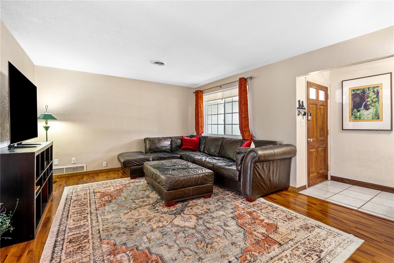 Image 15 of 36 For 2031 Mike Street