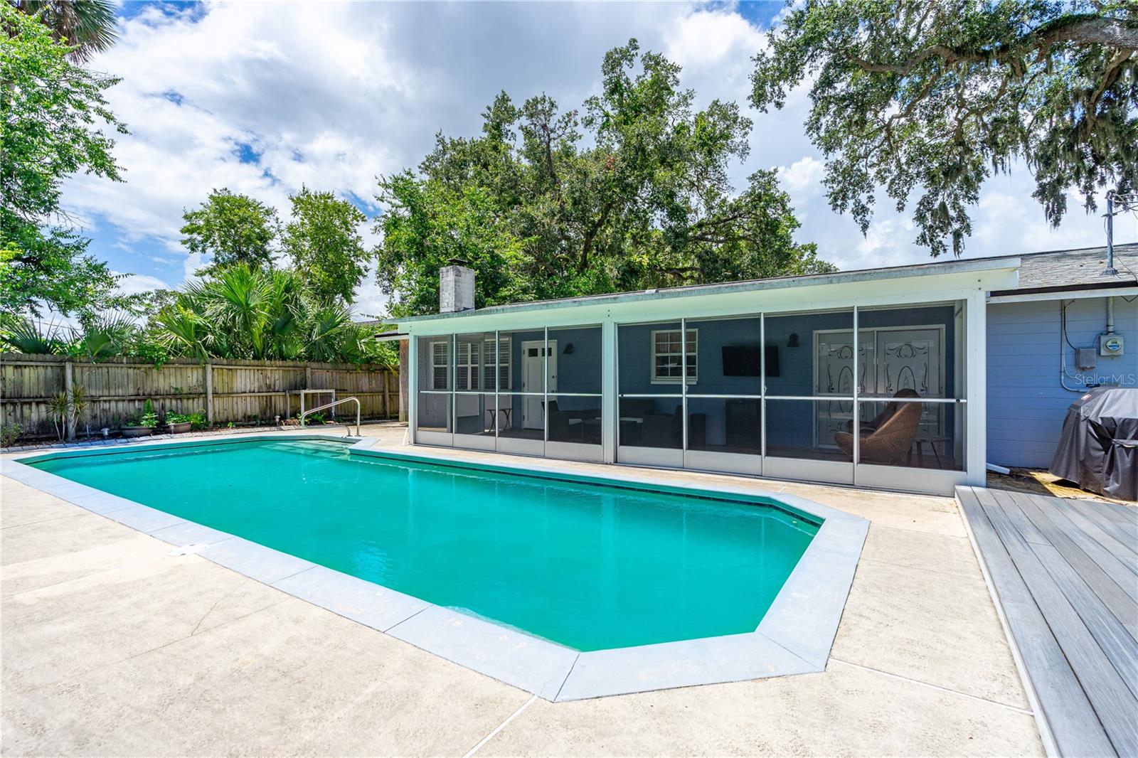 Image 9 of 36 For 2031 Mike Street