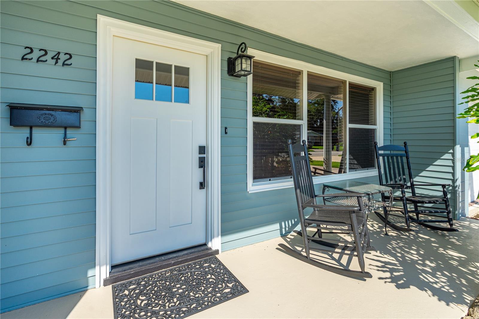 Image 17 of 47 For 2242 Green Street