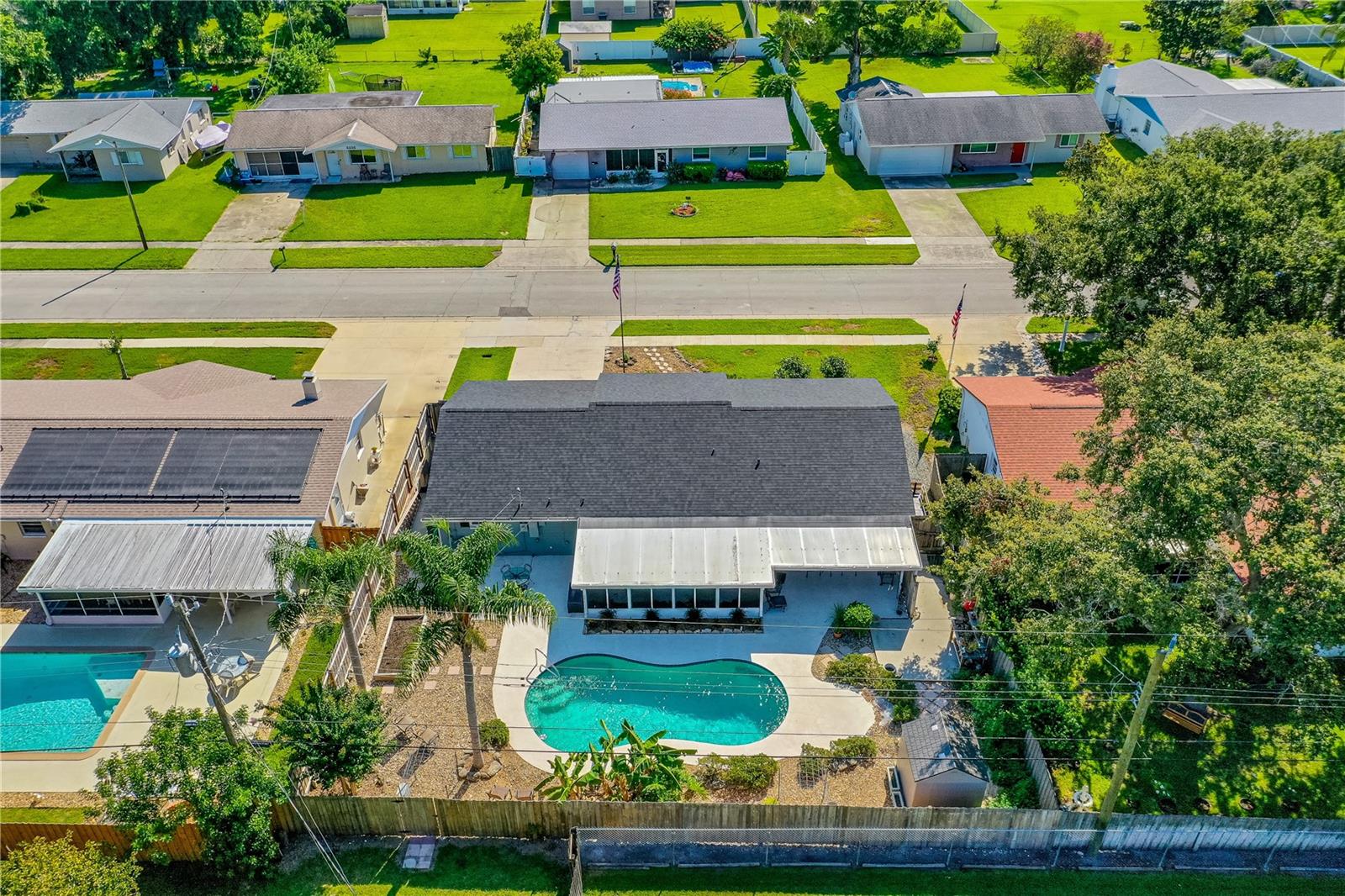Image 45 of 47 For 2242 Green Street