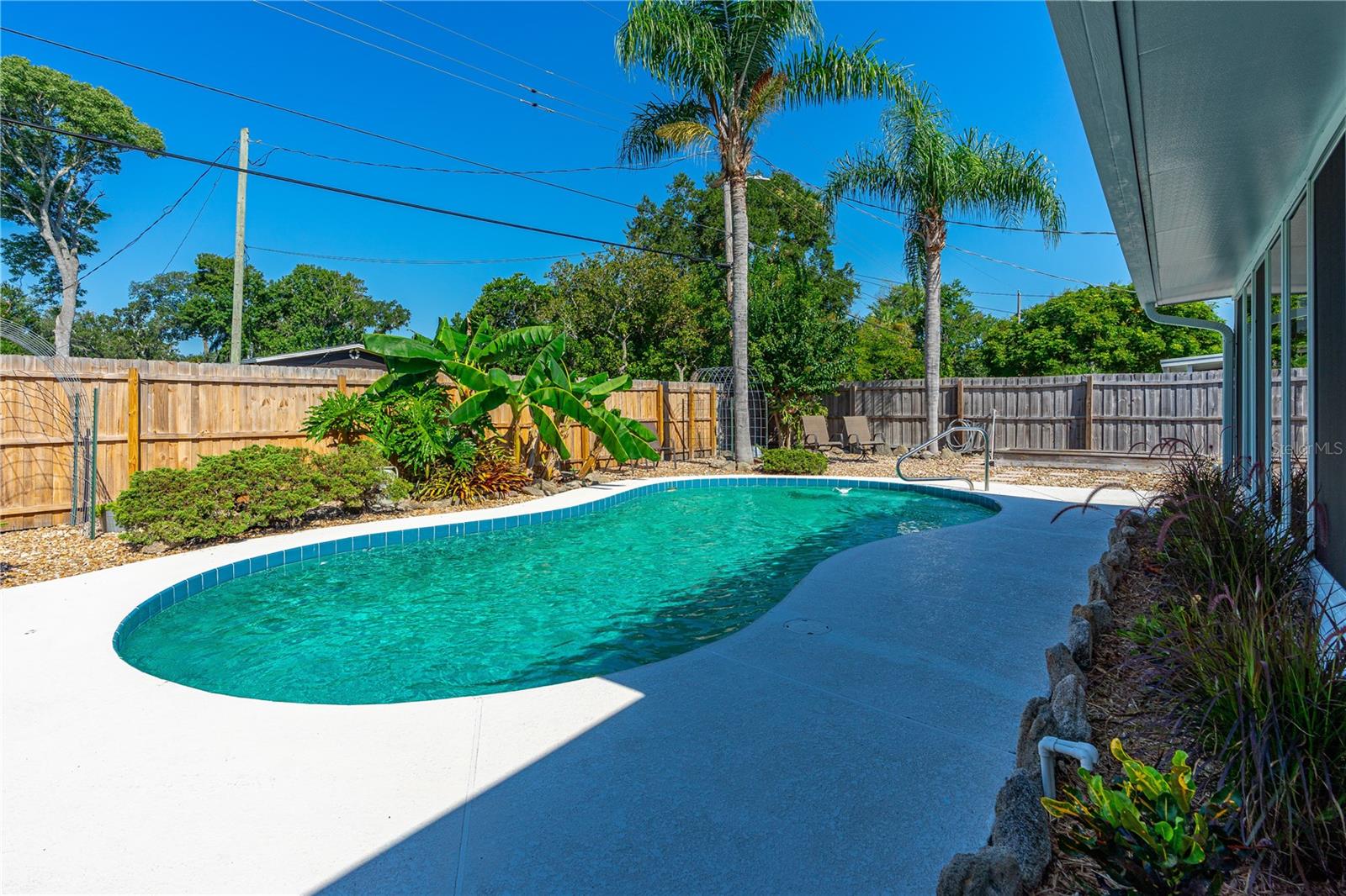 Image 6 of 47 For 2242 Green Street