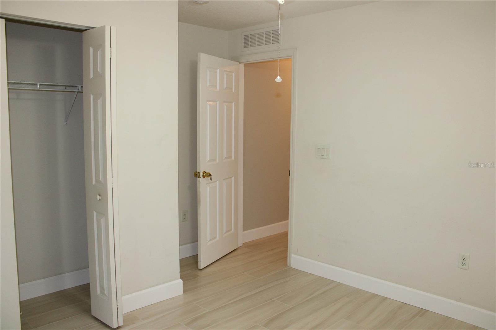 Image 15 of 26 For 519 Aeolian Drive