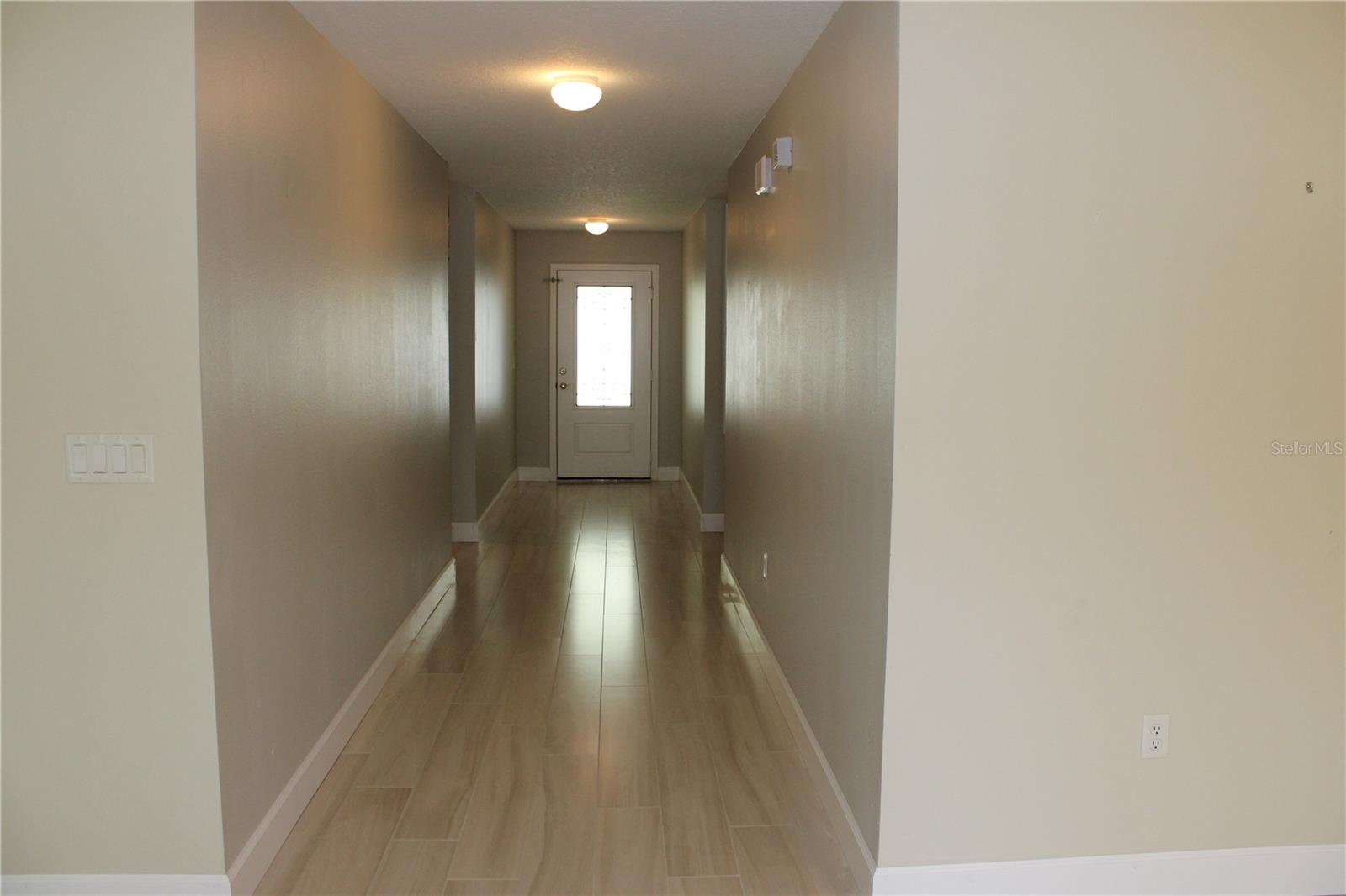 Image 3 of 26 For 519 Aeolian Drive