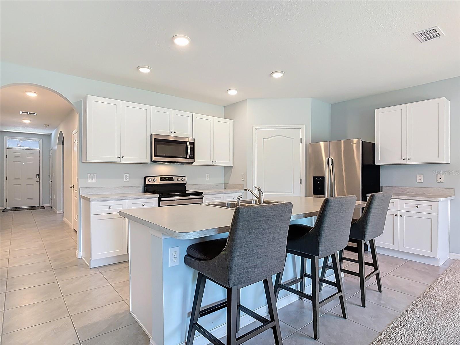 Image 22 of 63 For 3073 Gibraltar Boulevard
