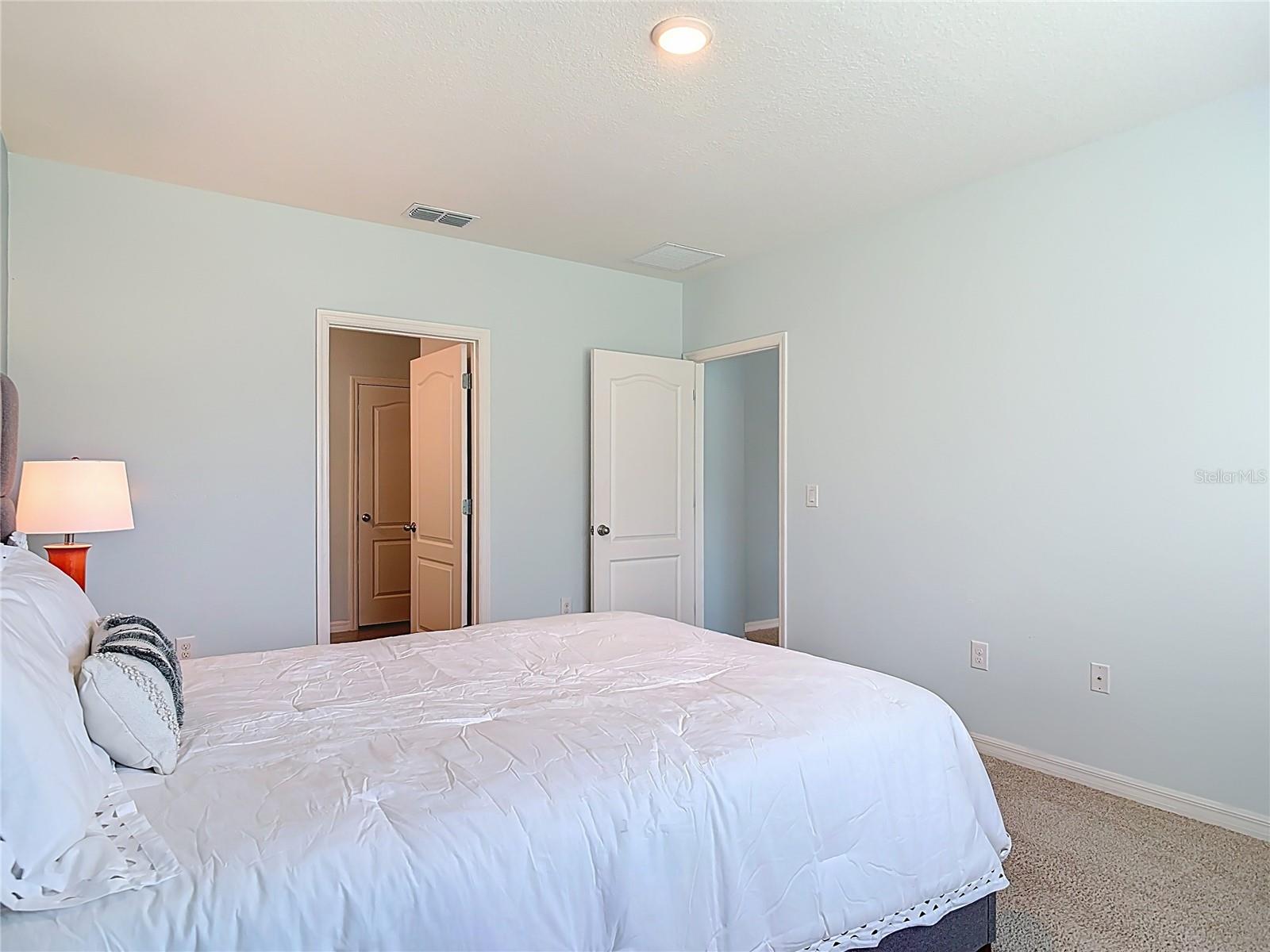 Image 47 of 63 For 3073 Gibraltar Boulevard