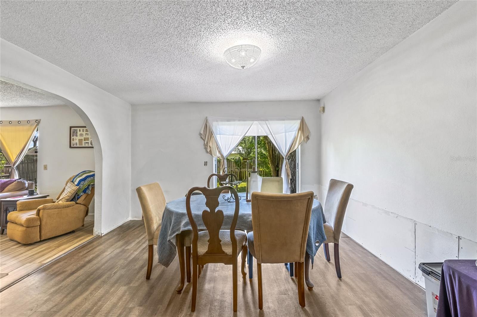 Image 12 of 30 For 1865 Orange Tree Drive