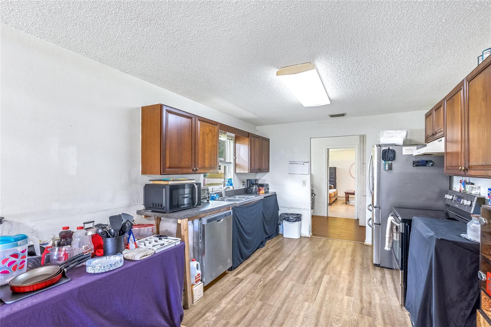 Image 14 of 30 For 1865 Orange Tree Drive