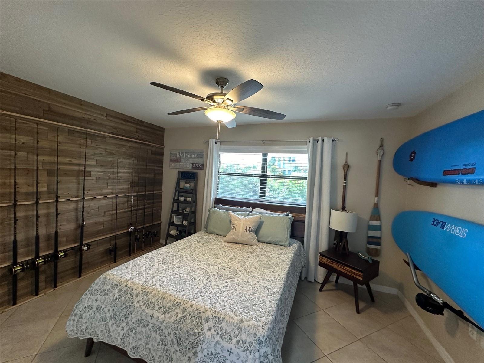 Image 22 of 44 For 2100 Peninsula Avenue 3050