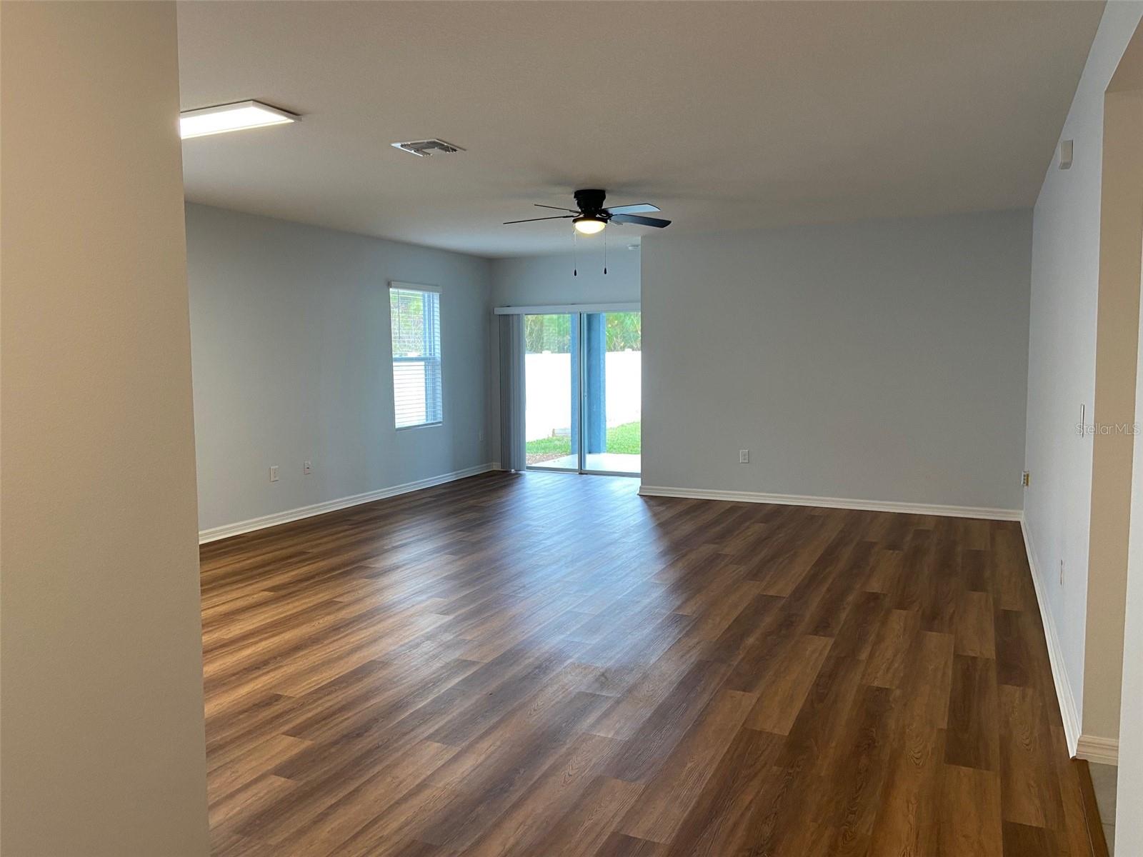 Image 2 of 22 For 3037 Gibraltar Boulevard