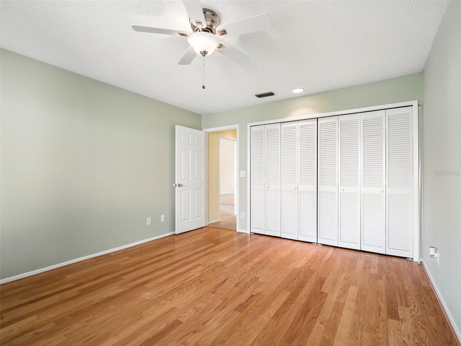 Image 17 of 47 For 191 Club House Boulevard