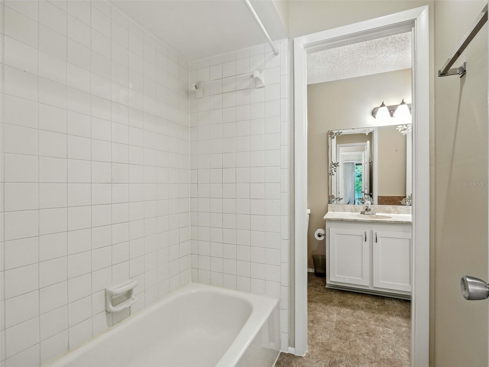 Image 20 of 47 For 191 Club House Boulevard